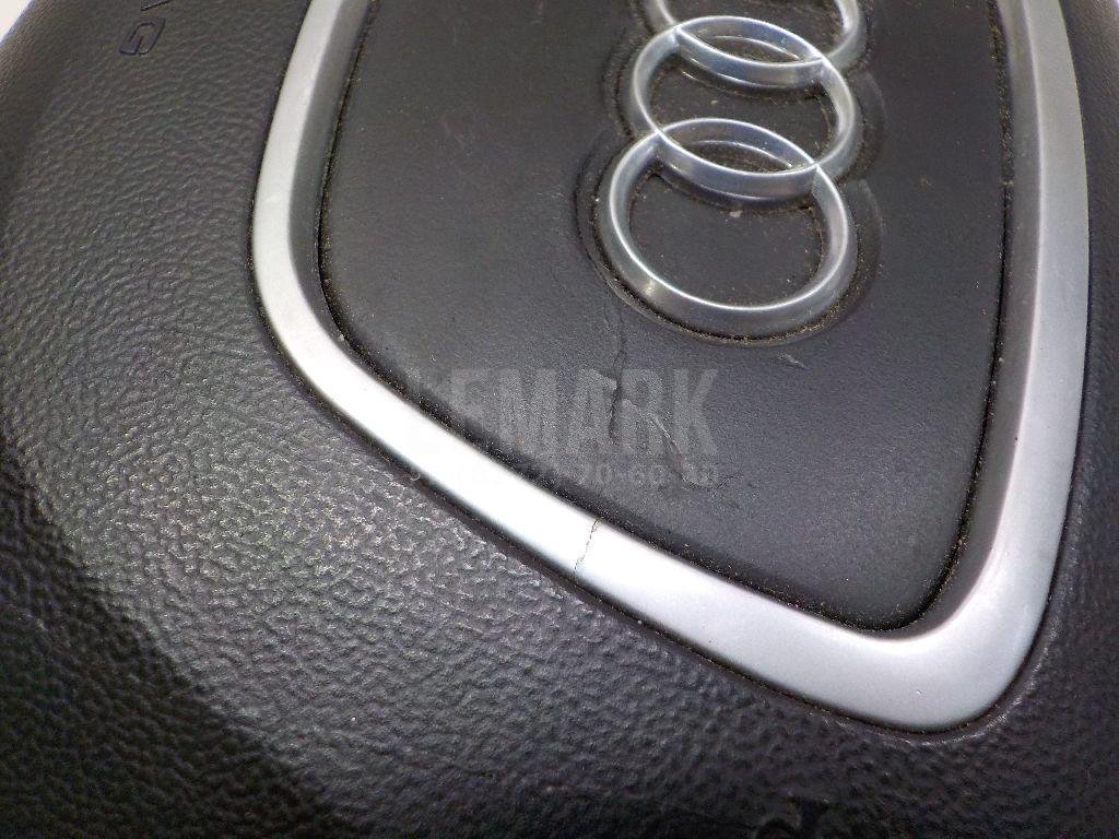 Подушка безопасности в рулевое колесо