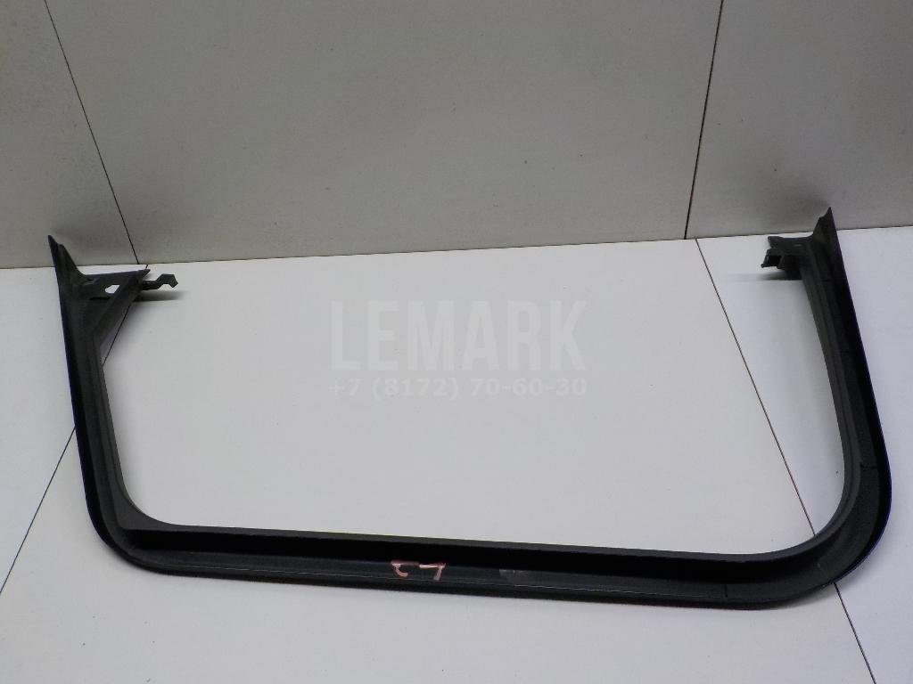 Накладка двери задней левой