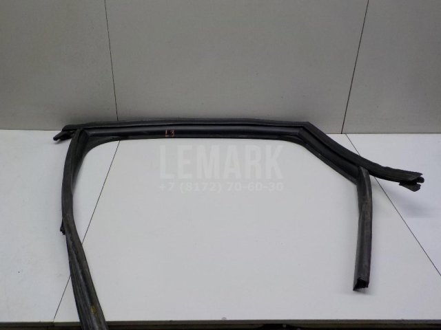 Уплотнитель стекла двери