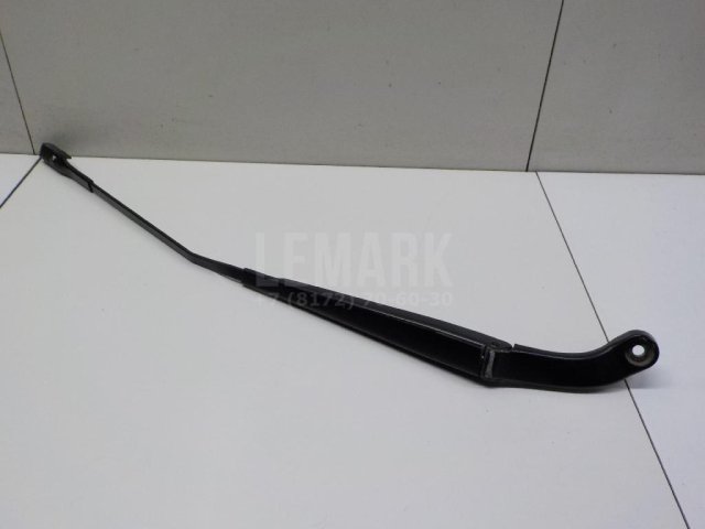 Поводок стеклоочистителя передний правый