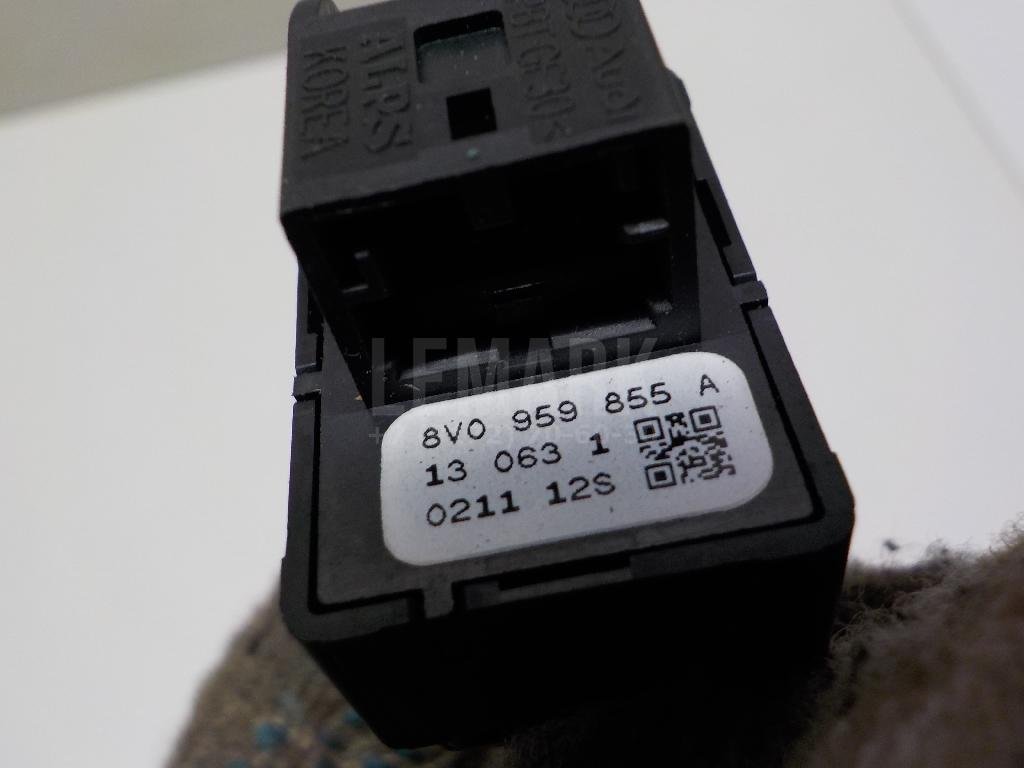 Кнопка стеклоподъемника