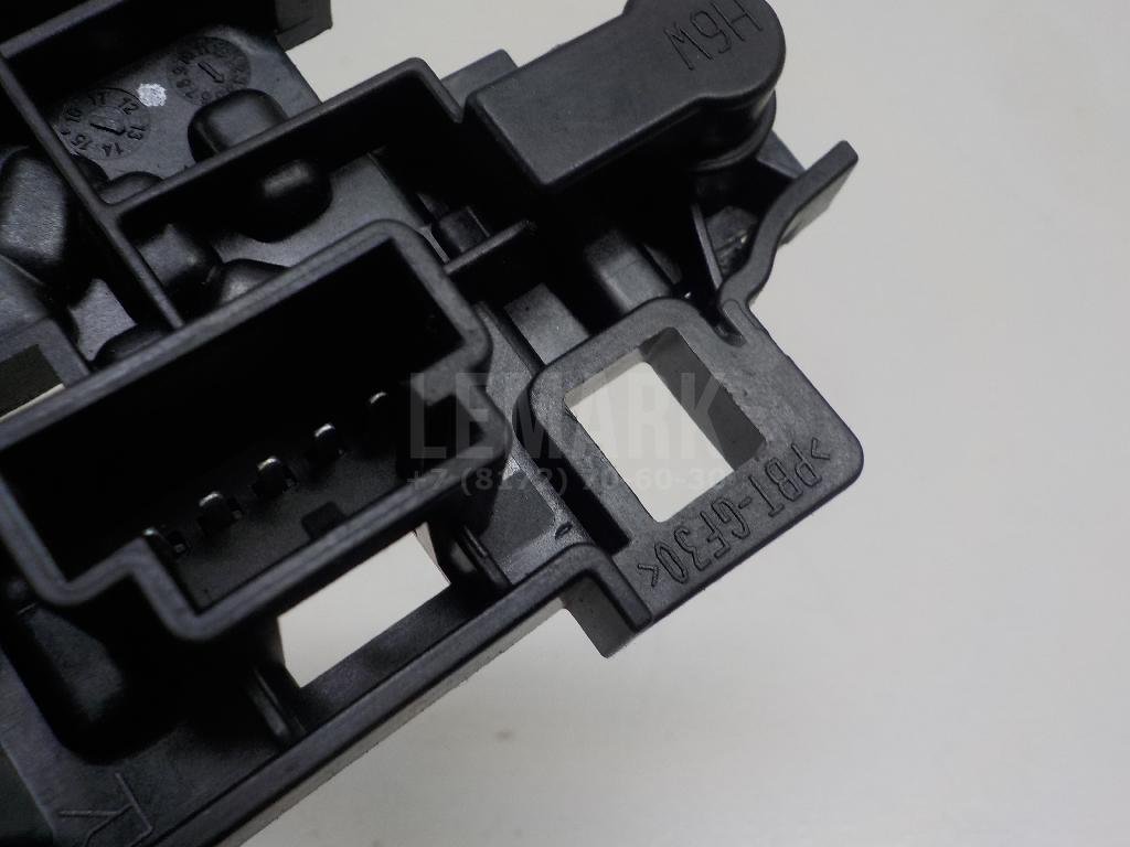 Плата заднего фонаря правого