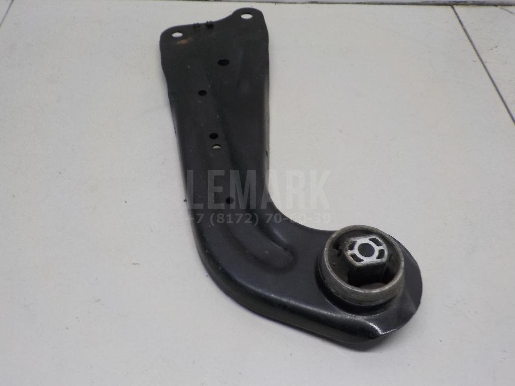 Рычаг задний продольный правый