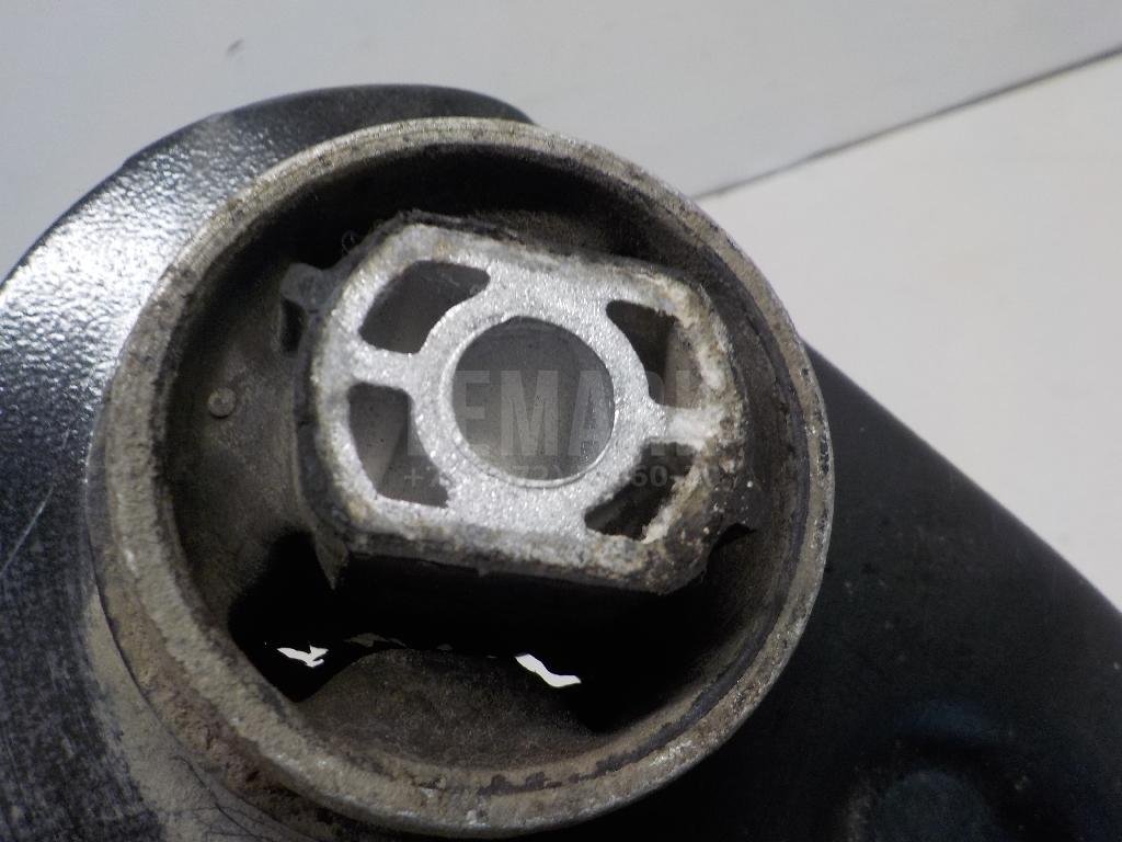 Рычаг задний продольный правый