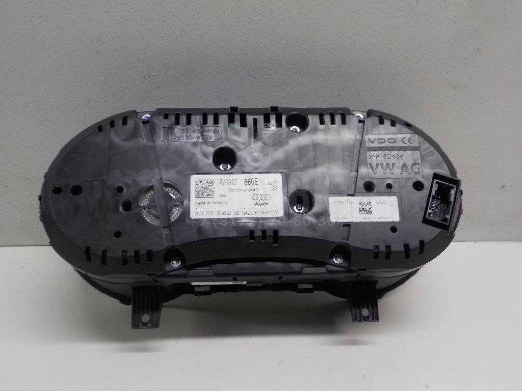 Панель приборов