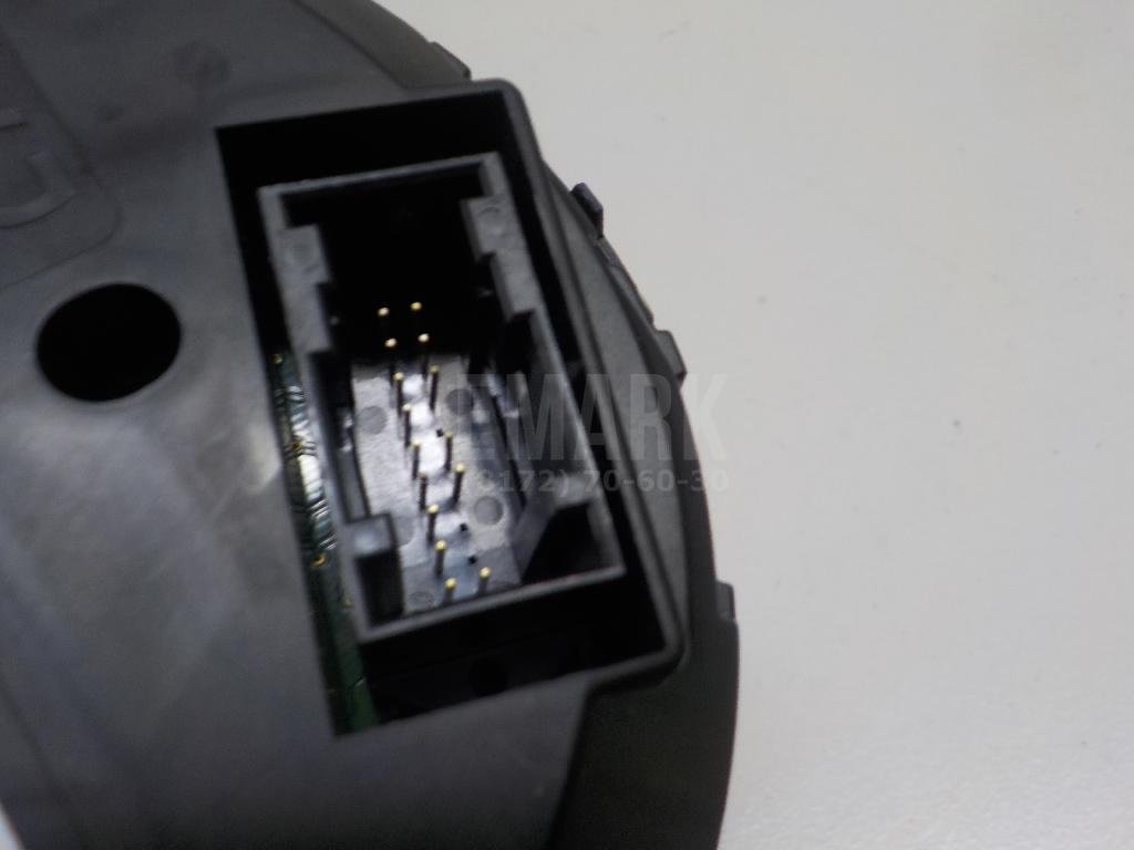 Панель приборов