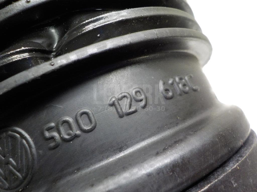 Патрубок воздушного фильтра