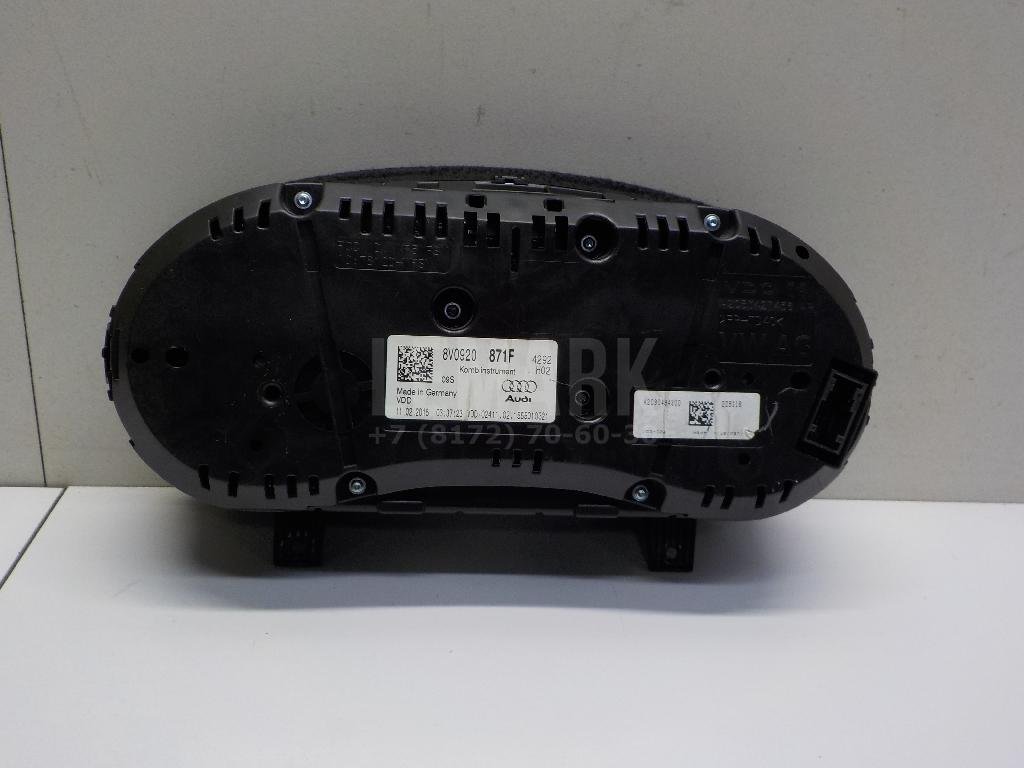 Панель приборов