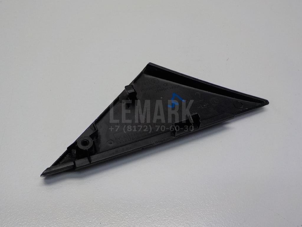 Накладка двери передней левой