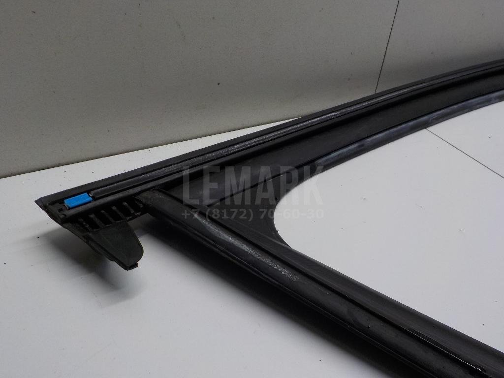 Уплотнитель стекла двери для  Audi A4 [B7] 2005-2007