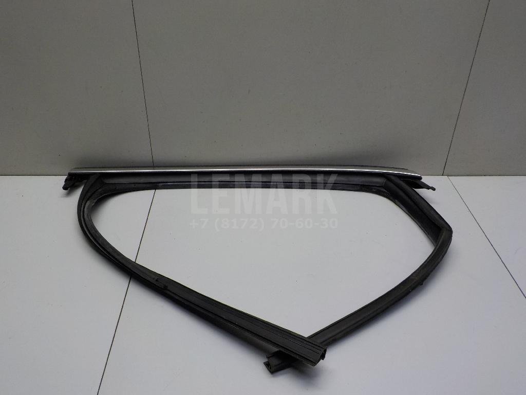 Уплотнитель стекла двери