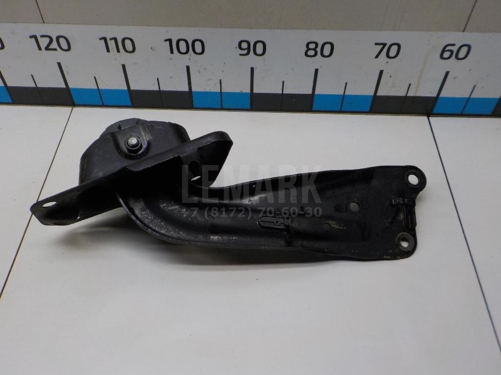 Рычаг задний продольный правый