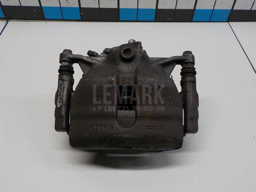 Скоба суппорта переднего правого