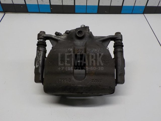 Скоба суппорта переднего правого