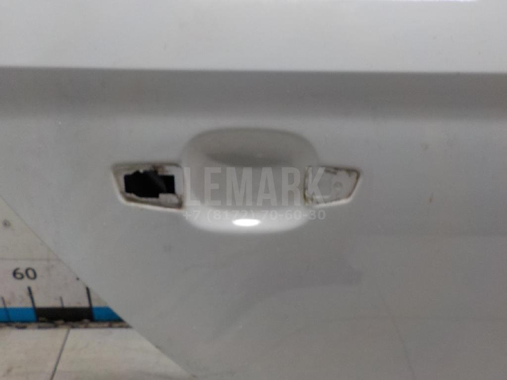 Дверь задняя правая