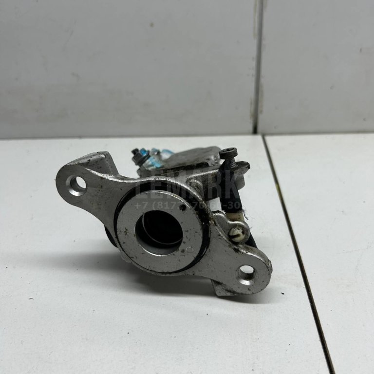 Цилиндр тормозной главный