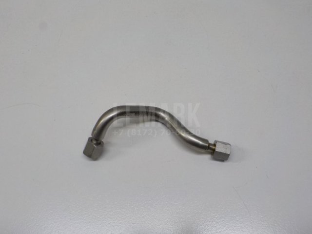 Трубка топливная