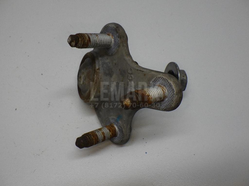 Опора шаровая правая передней подвески