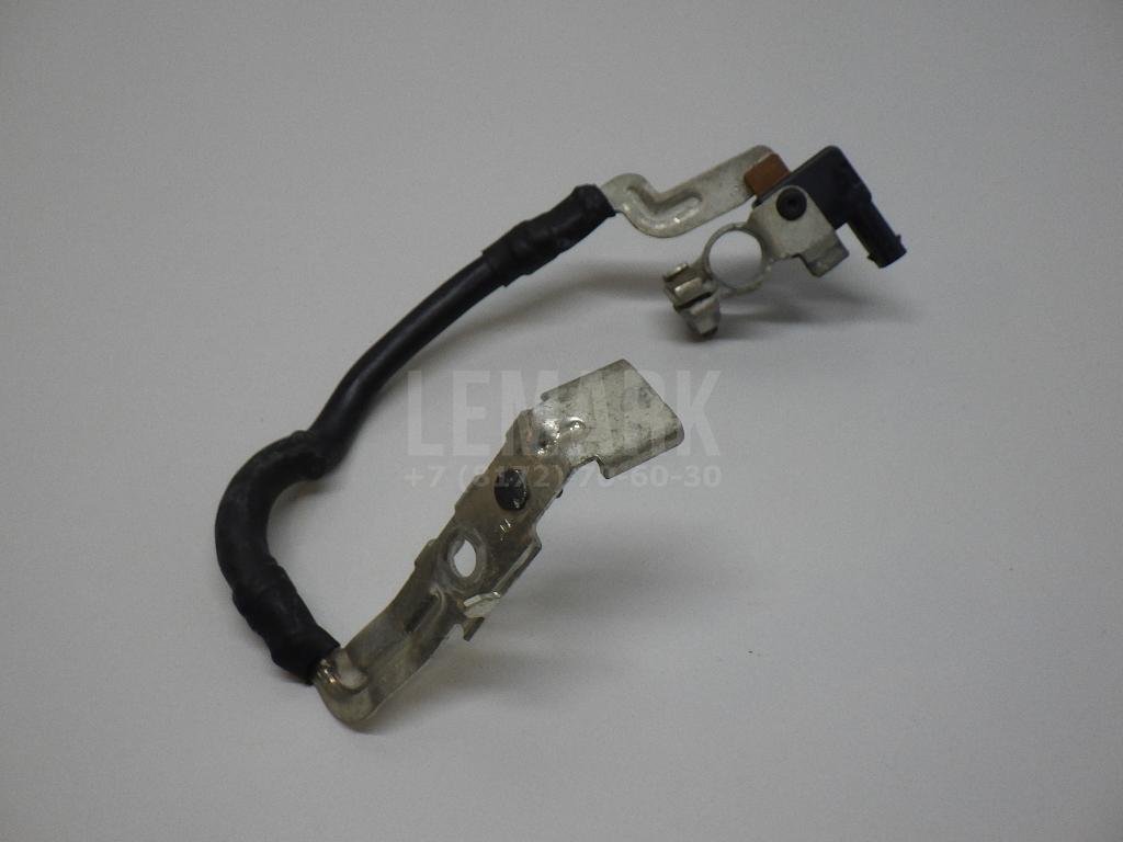 Клемма аккумулятора минус