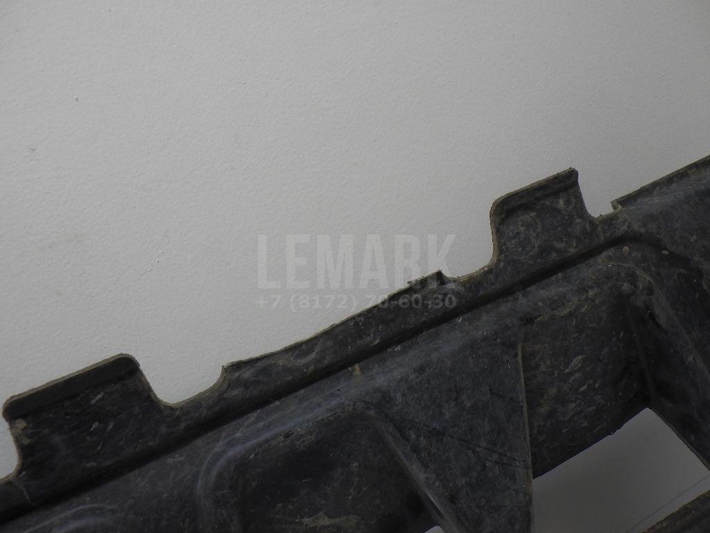 Пыльник двигателя центральный