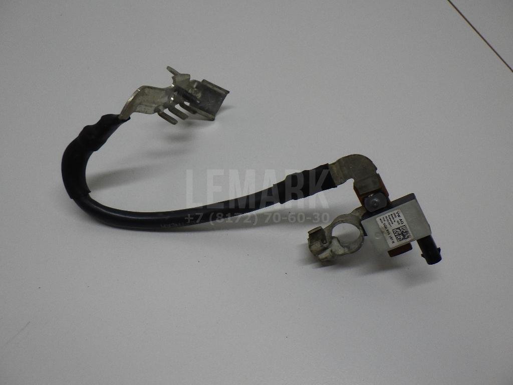 Клемма аккумулятора минус