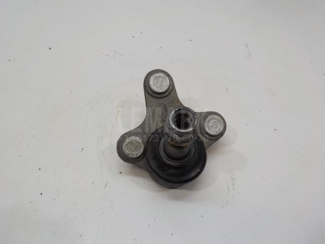 Опора шаровая левая передней подвески