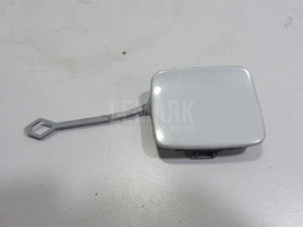 Заглушка буксировочного крюка