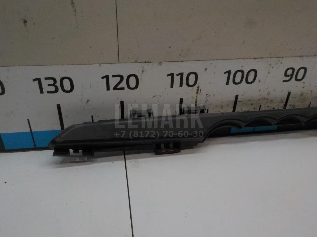 Накладка на решетку радиатора