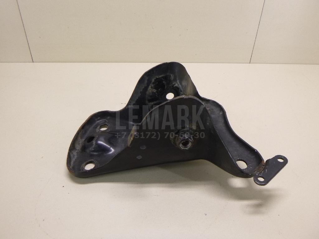 Кронштейн задней балки