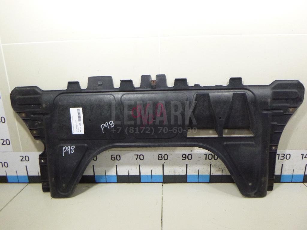 Пыльник двигателя центральный