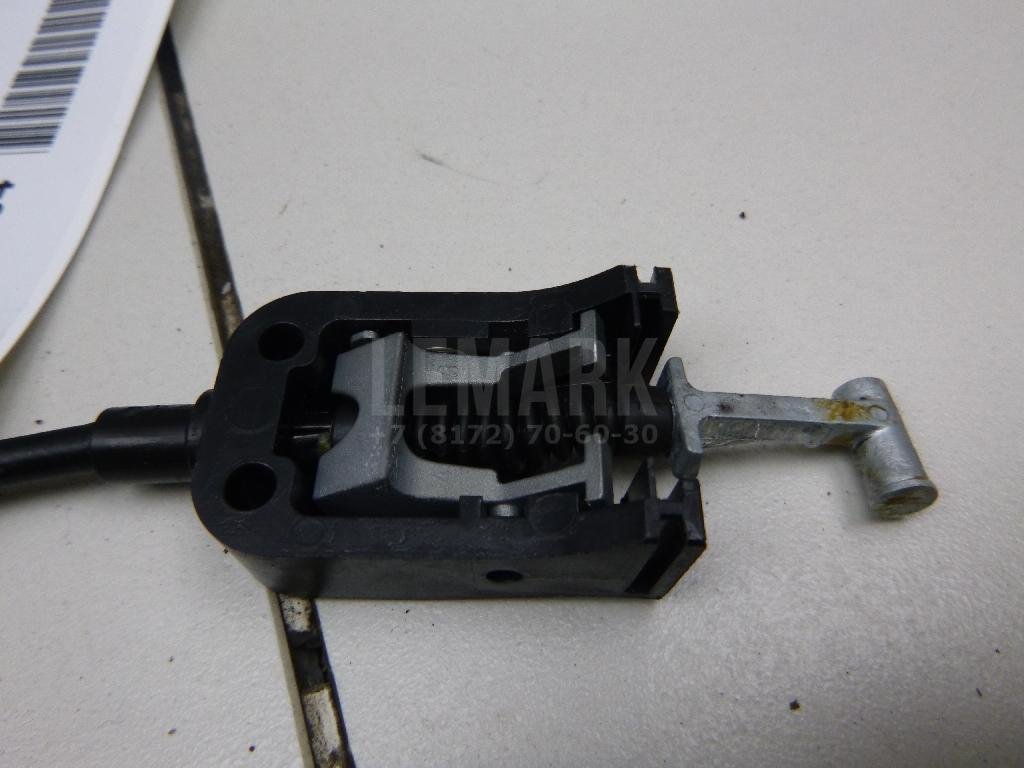 Трос открывания двери