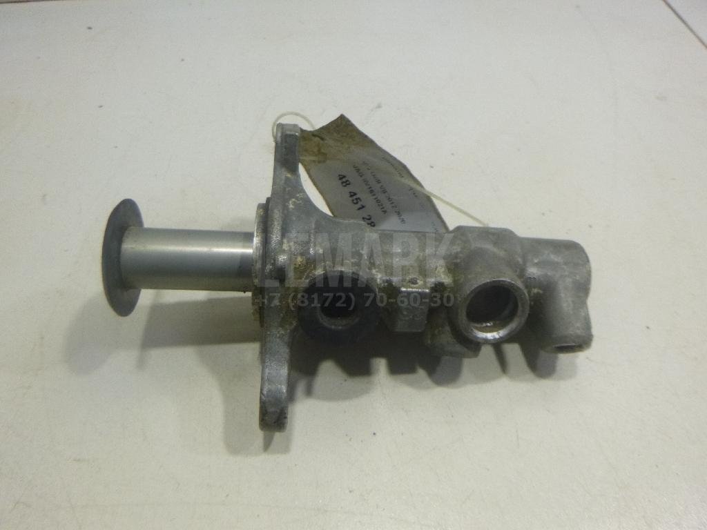 Цилиндр тормозной главный