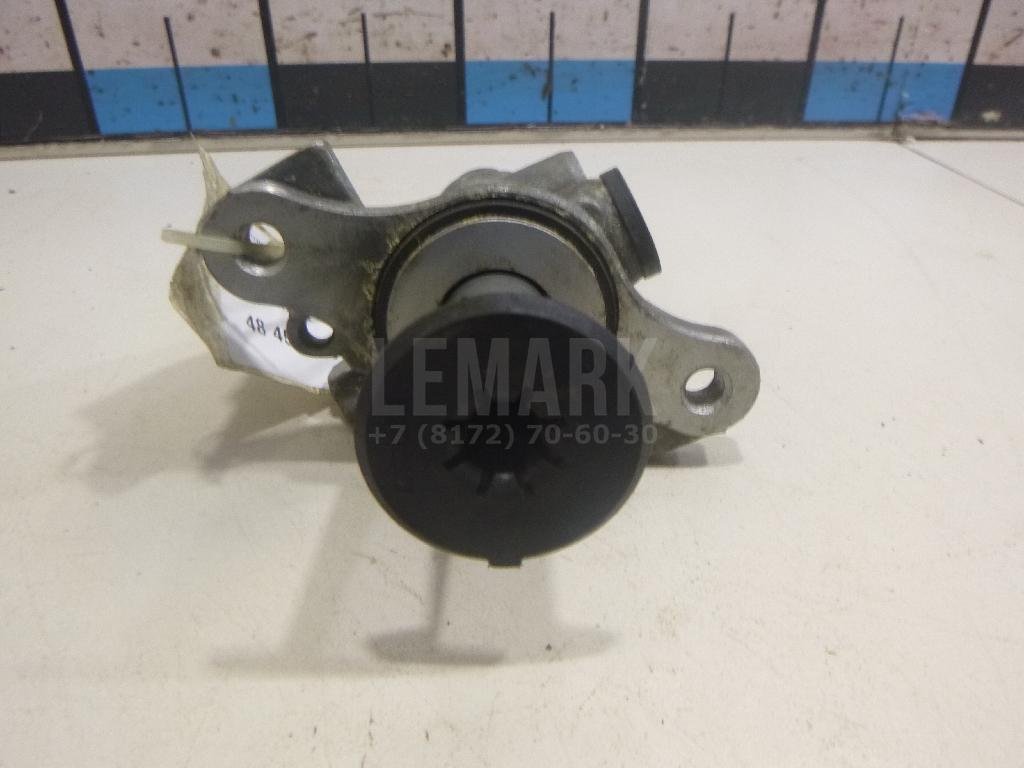 Цилиндр тормозной главный