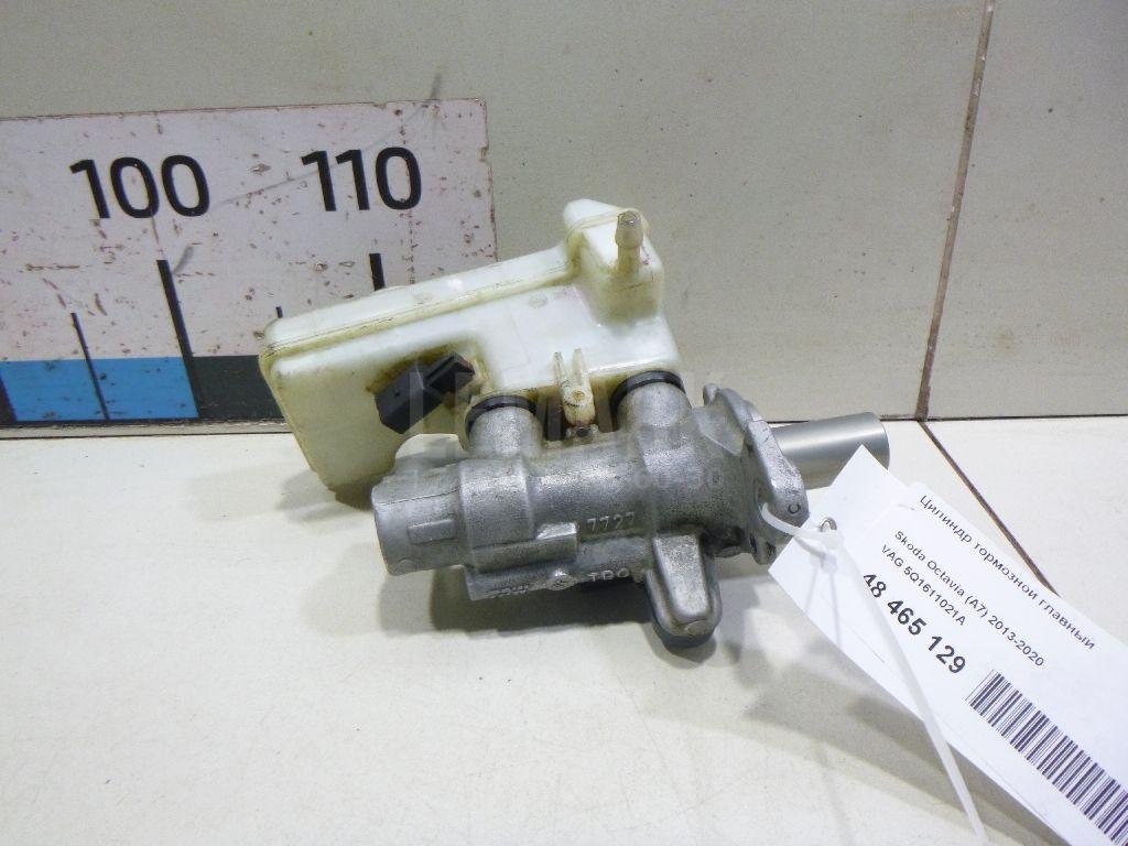 Цилиндр тормозной главный