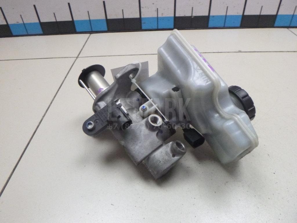 Цилиндр тормозной главный