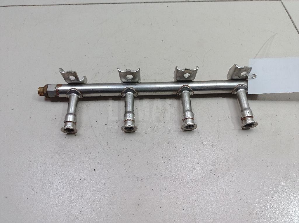 Рейка топливная (рампа)