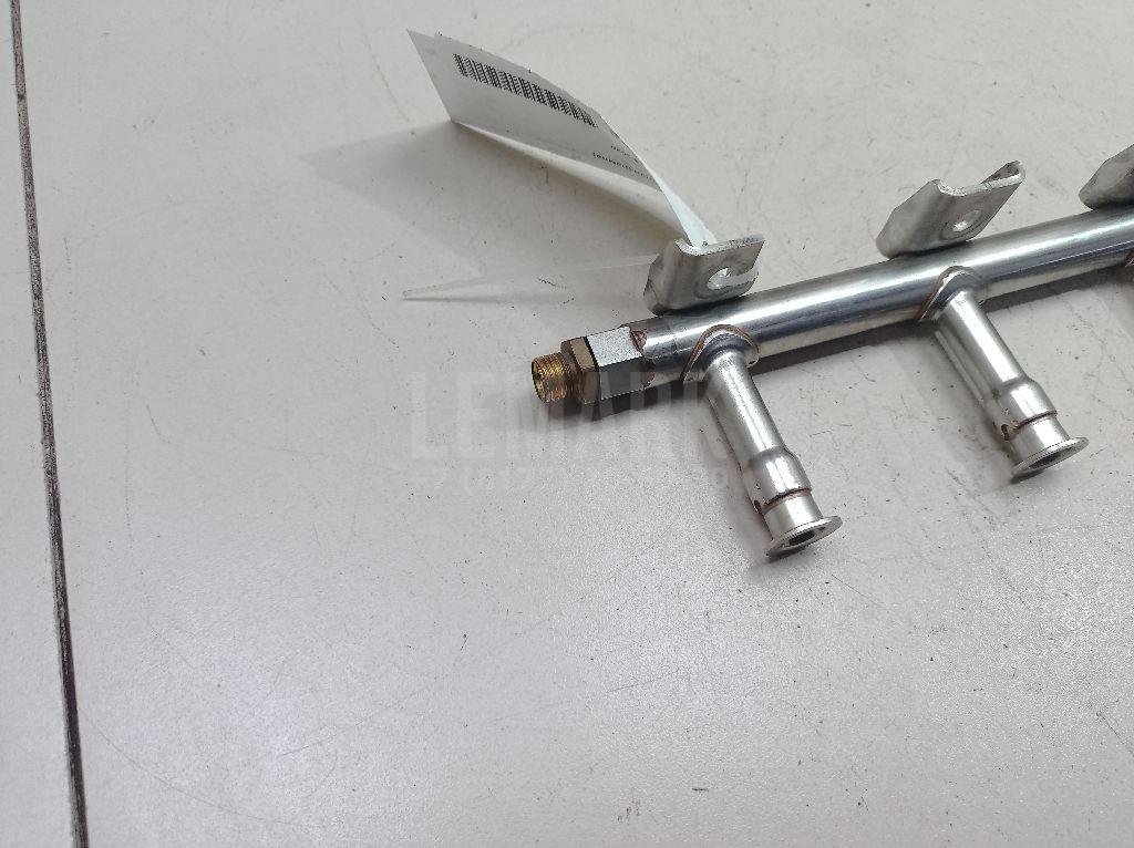 Рейка топливная (рампа)