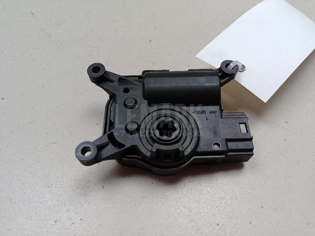 Моторчик заслонки отопителя