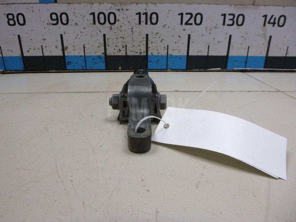 Опора двигателя задняя