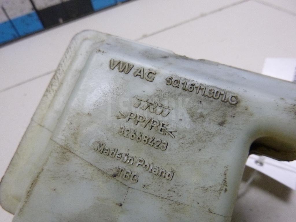 Бачок главного тормозного цилиндра