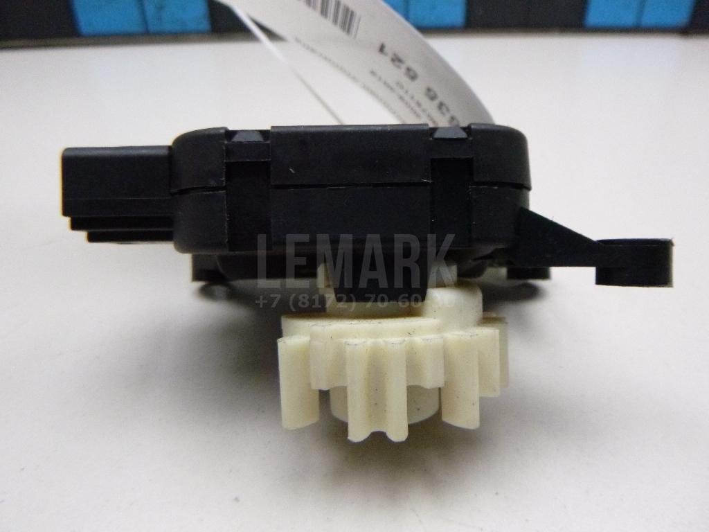 Моторчик заслонки отопителя