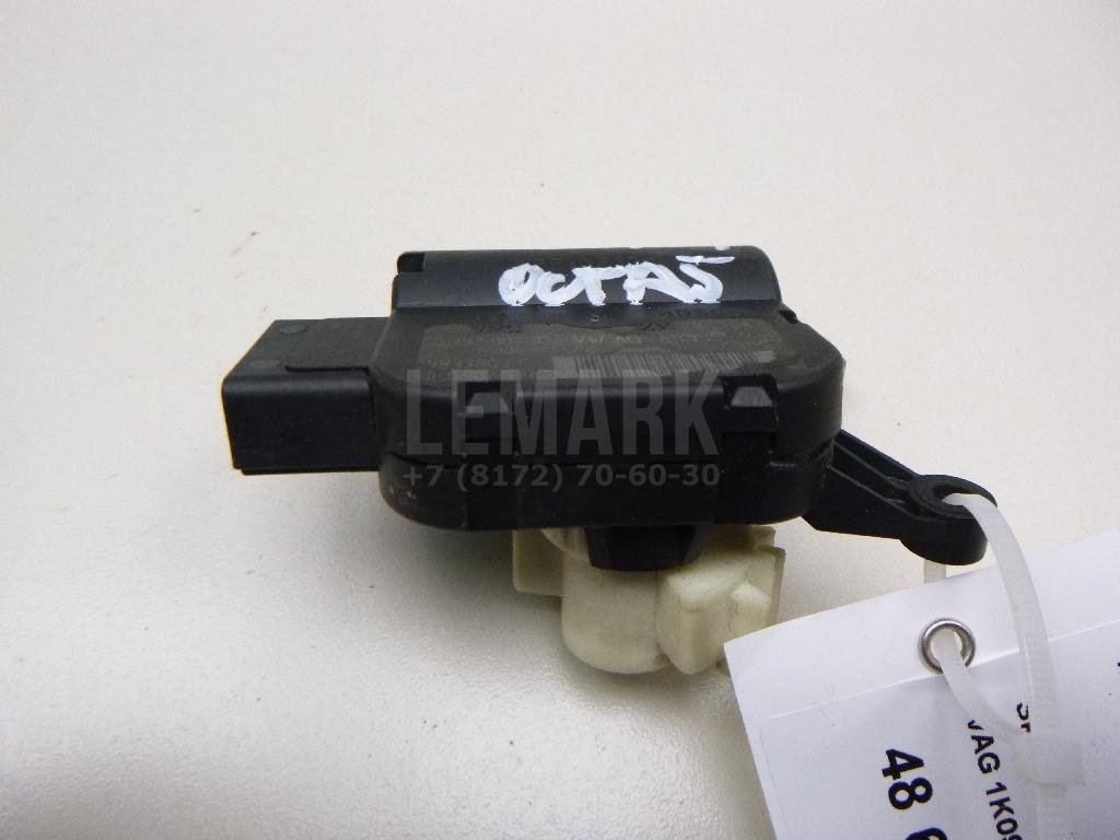 Моторчик заслонки отопителя