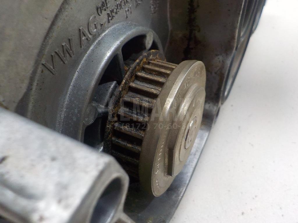 Насос водяной (помпа)