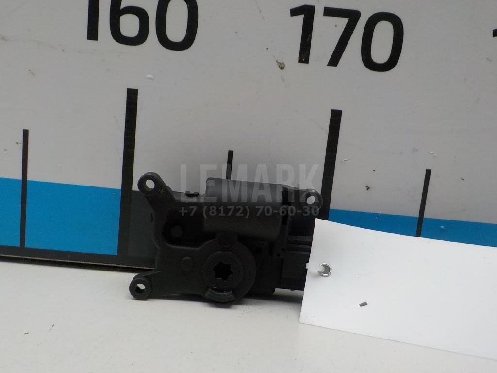 Моторчик заслонки отопителя