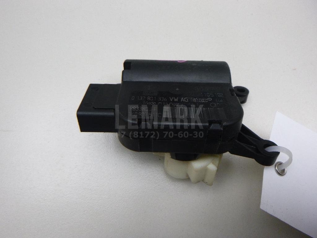 Моторчик заслонки отопителя