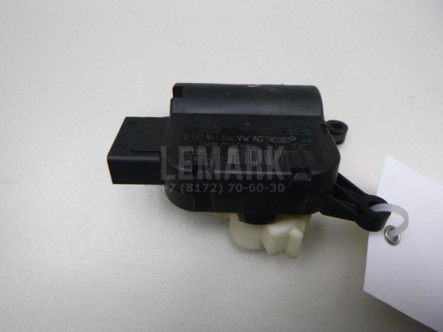 Моторчик заслонки отопителя