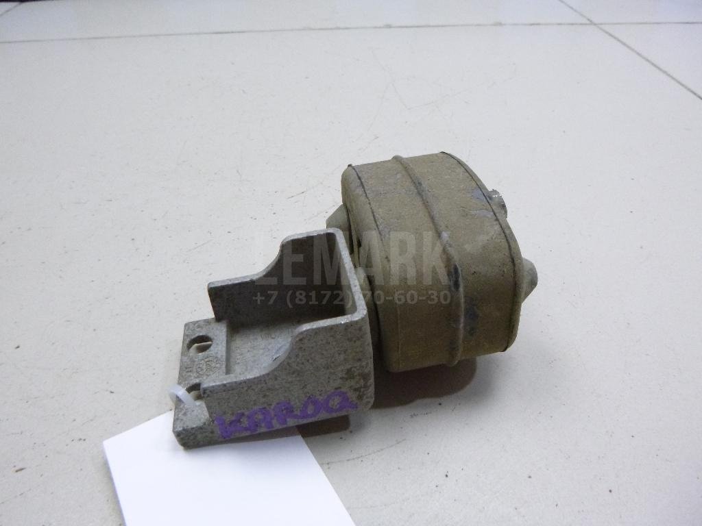 Кронштейн глушителя