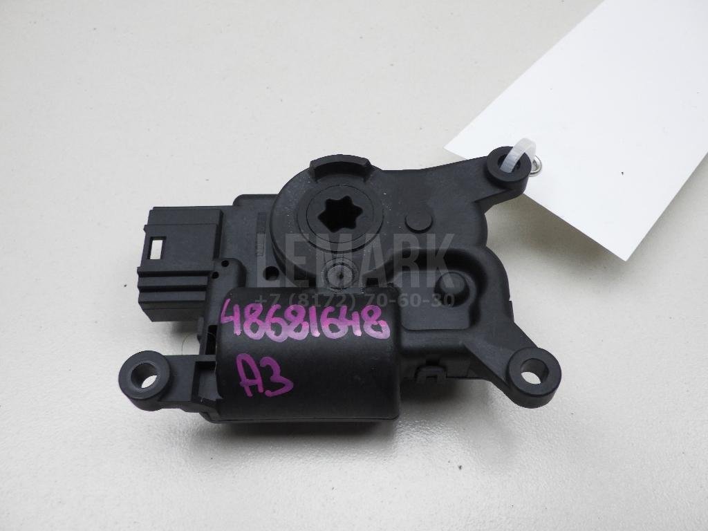 Моторчик заслонки отопителя