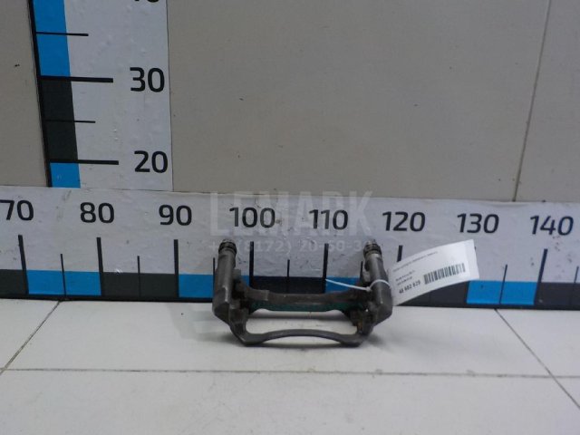 Скоба суппорта переднего левого