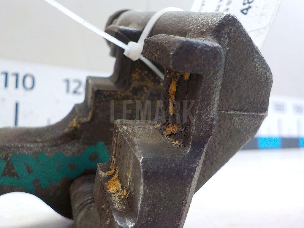 Скоба суппорта переднего левого для  Alfa Romeo Giulietta 2010-2020